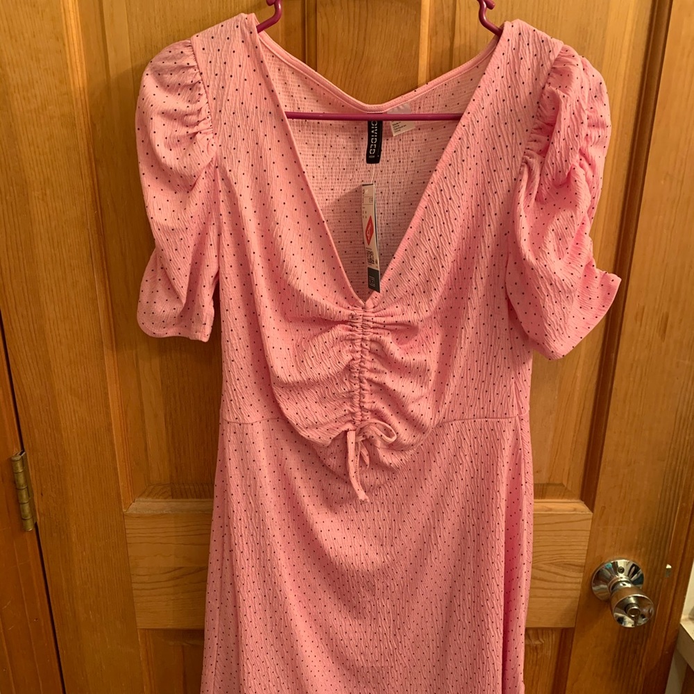 Divided pink dress with black dots medium nwt